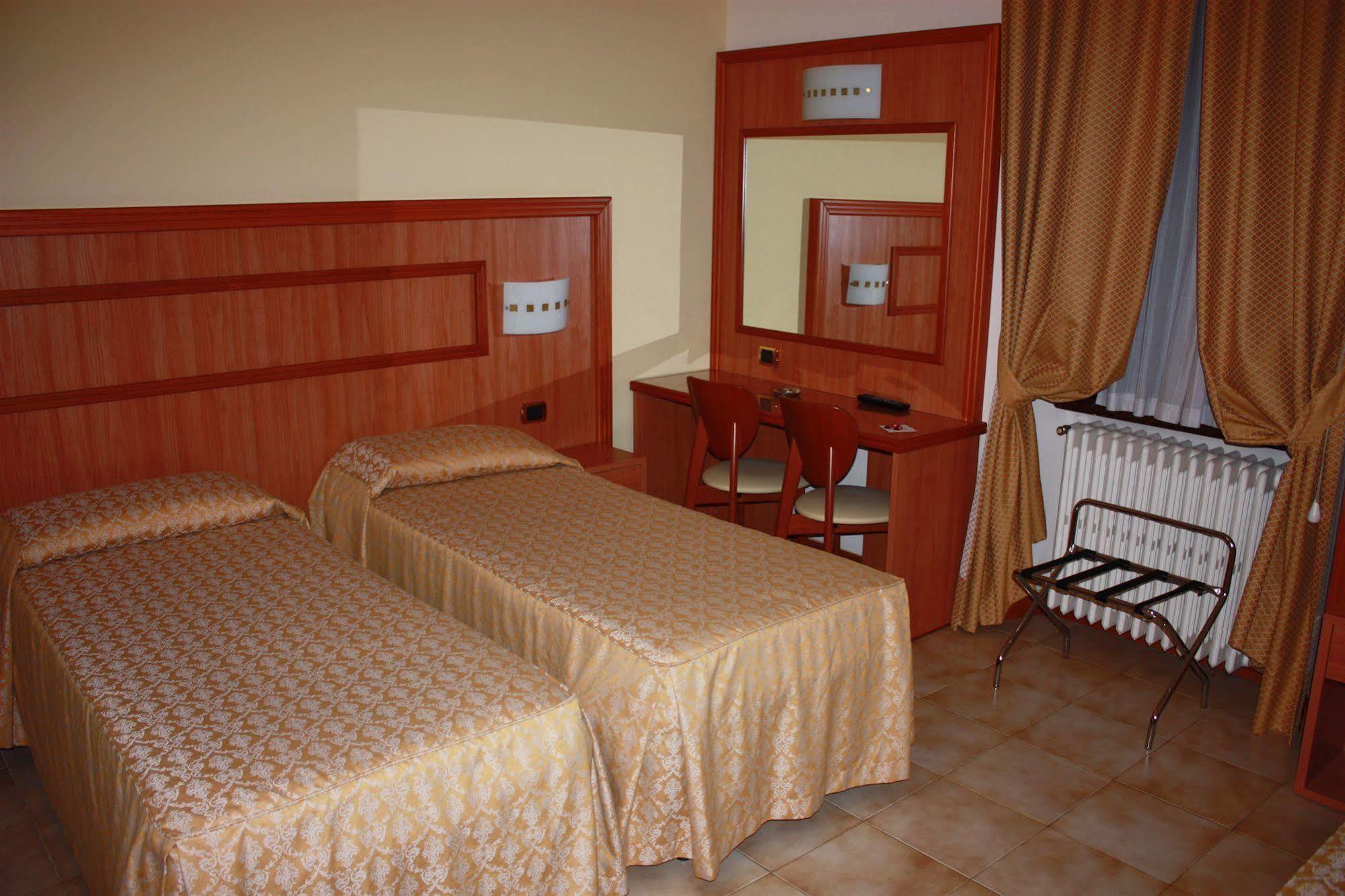 Piccolo Hotel Milano Dış mekan fotoğraf