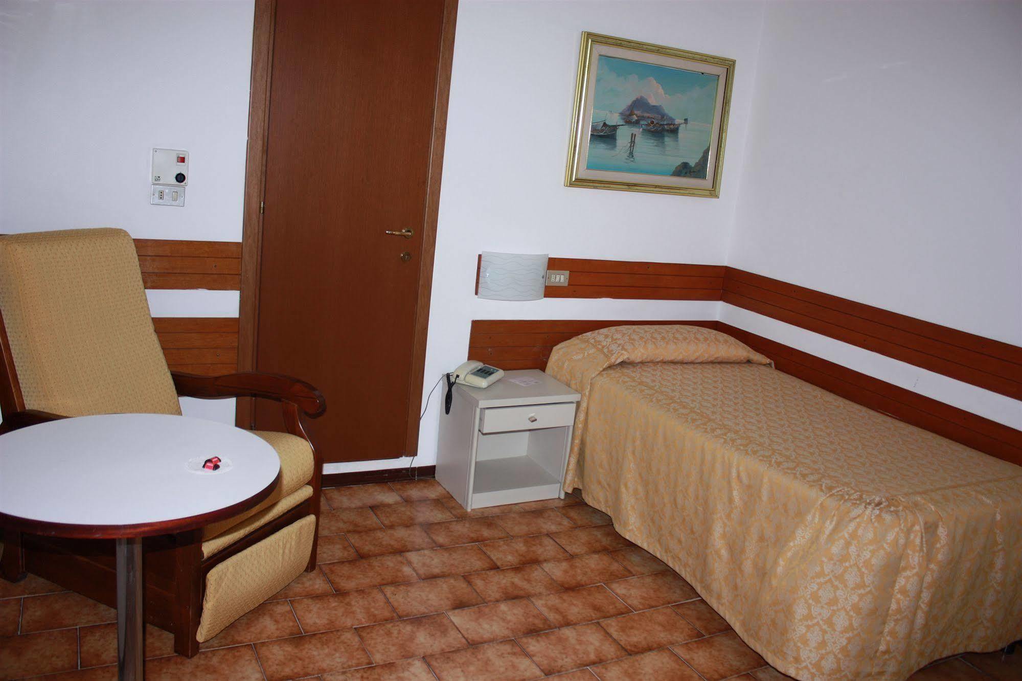 Piccolo Hotel Milano Dış mekan fotoğraf